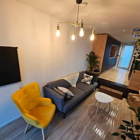 L'escapade De Saint-hubert, Belgique Дом отдыха Сент-Юбер